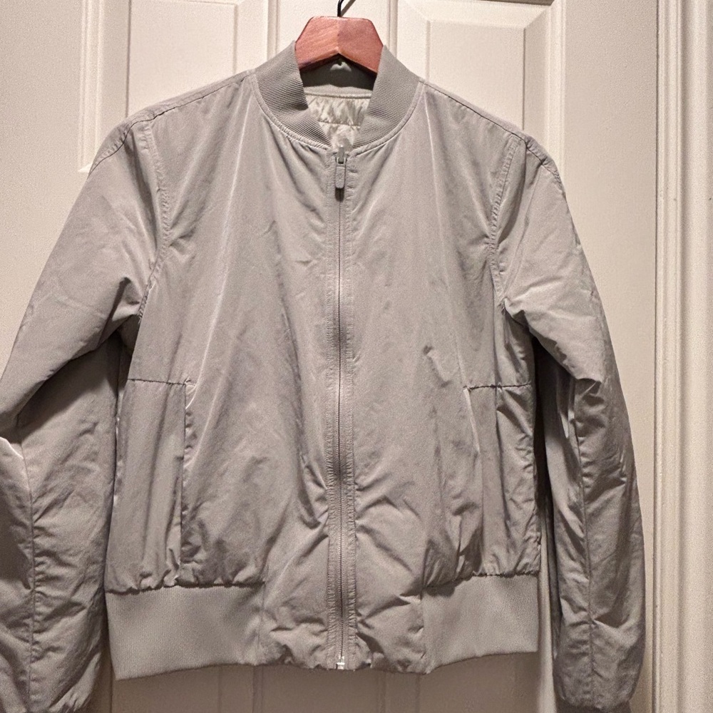 Lululemon size 6 reversible bomber jacket -